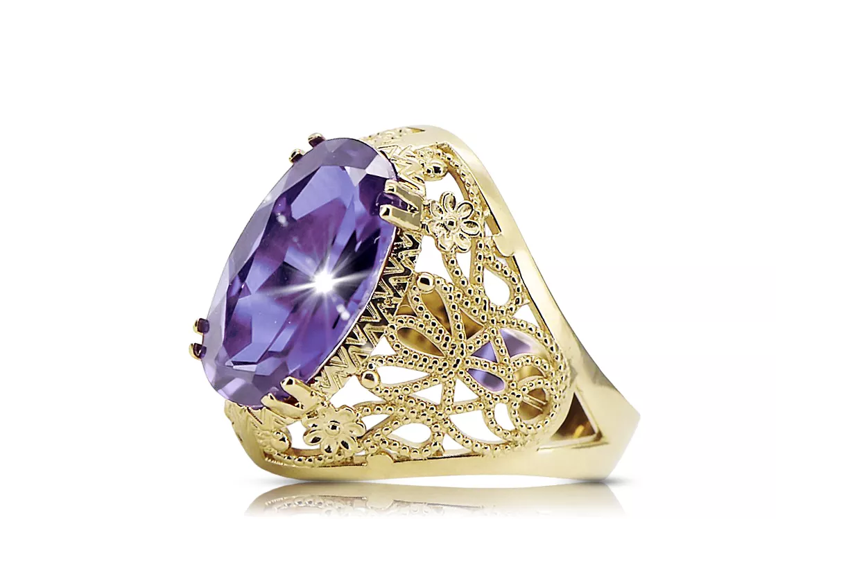 14K Yellow gold Alexandrite Ring Vintage Jewlery vrc074y